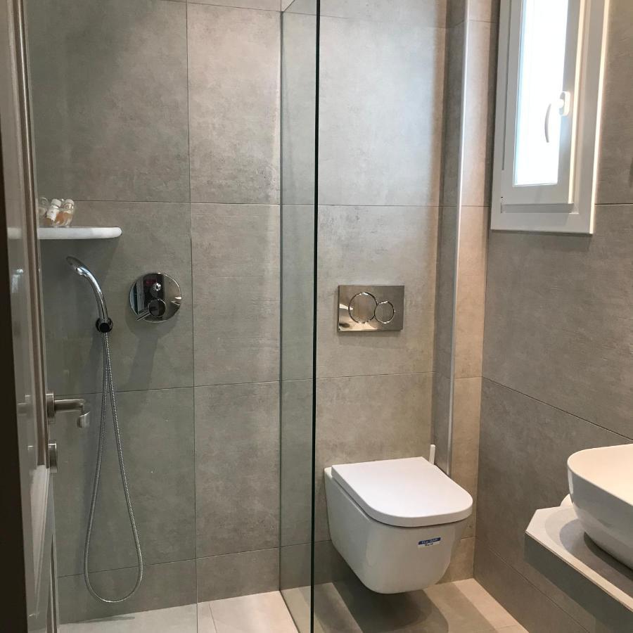 Vassiliki Rooms Páros Eksteriør billede