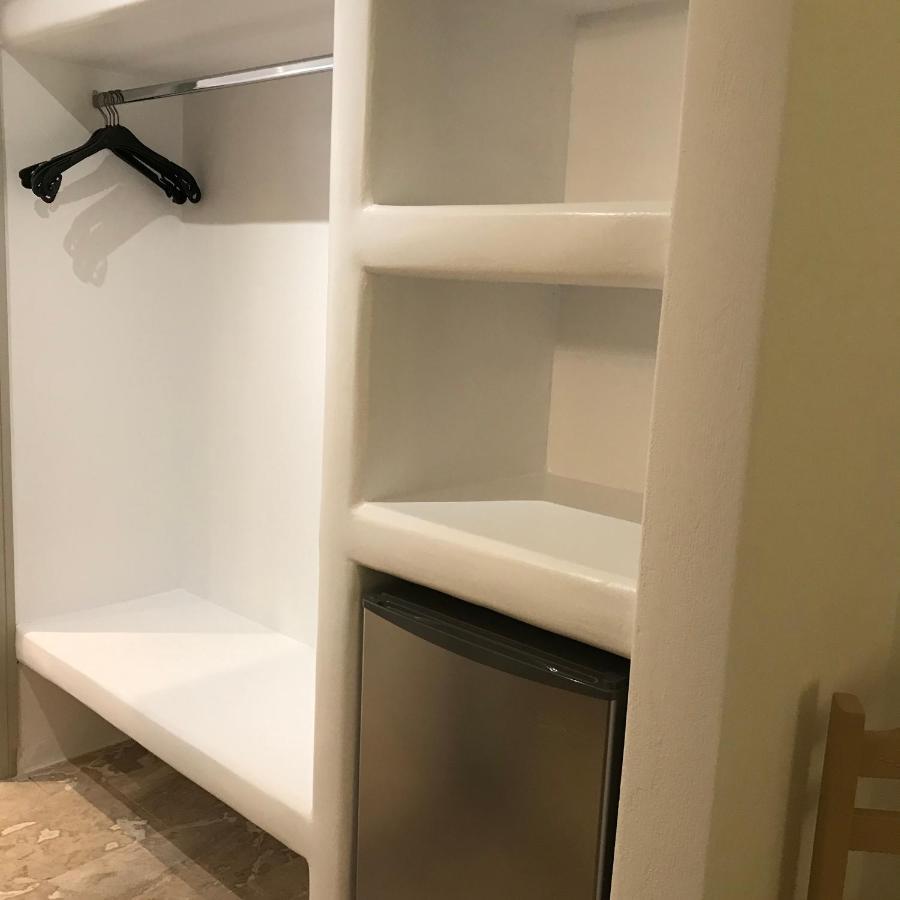 Vassiliki Rooms Páros Eksteriør billede
