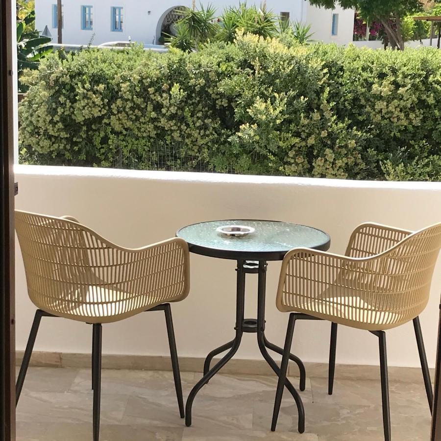 Vassiliki Rooms Páros Eksteriør billede