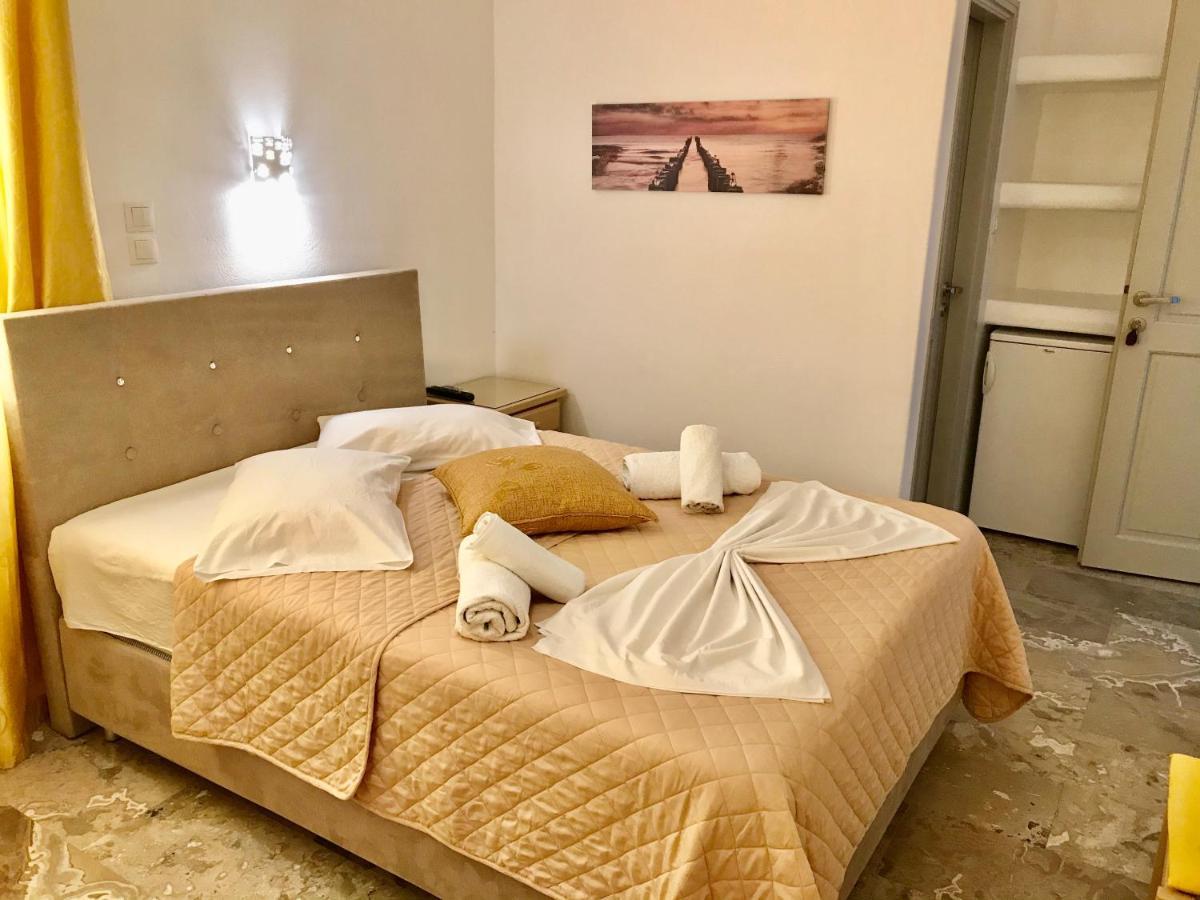 Vassiliki Rooms Páros Eksteriør billede