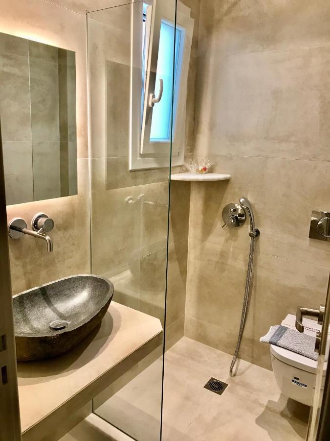 Vassiliki Rooms Páros Eksteriør billede