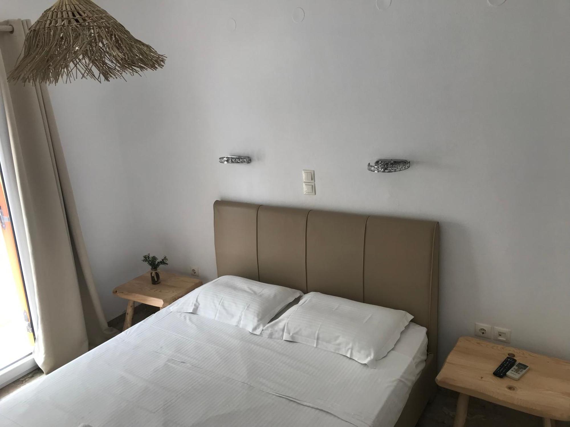Vassiliki Rooms Páros Eksteriør billede