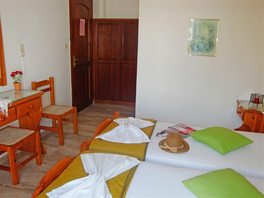 Vassiliki Rooms Páros Eksteriør billede